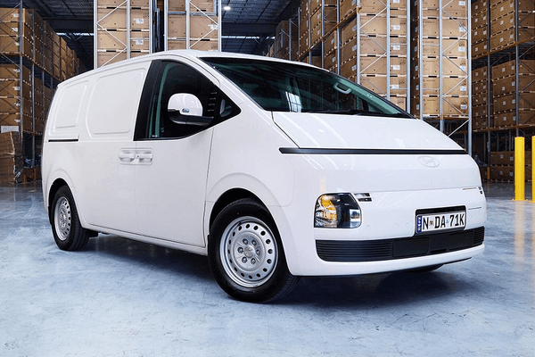 2026 Hyundai STARIA LOAD