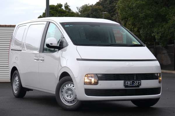 2026 Hyundai STARIA LOAD